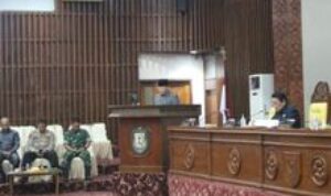 Gubernur Bengkulu Sampaikan Nota Penjelasan Raperda di Paripurna