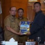 Bupati Asahan Sampaikan Ranperda Tentang Pertanggungjawaban Pelaksanaan APBD Kabaupaten Asahan Tahun Anggaran 2022