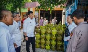 Dikeluhkan Langka Oleh Warga, Bobby Nasution Gercep Sidak Pangkalan Gas