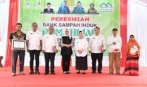 Resmikan Bank Sampah Rumah Hijau, Nawal Lubis: Ubah Kebiasaan Membuang dan Membakar Sampah
