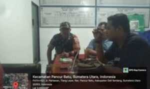 Babinsa Koramil 0201-14/PB Koptu Janawari Komsos Dengan Kades