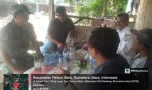 Babinsa Koramil 0201-14/PB Gelar Komsos untuk Perkuat Hubungan dengan Warga di Pancur Batu