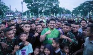 Warga Binjai Sambut Hangat Bobby Nasution di Friendly Match Silaturahmi Kolaborasi