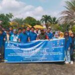 Babinsa Koramil 0201-04/Medan Kota dan Karang Taruna Gotong Royong Bersihkan Halaman Masjid Raya Al Mashun