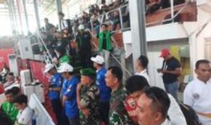Kapten Inf Amran dan Babinsa Bersama Tim Amankan Pertandingan Pencak Silat PON 2024, Penonton Membludak