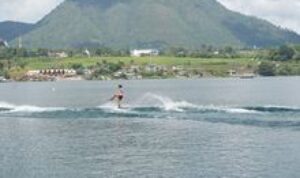 Cuaca Langit Danau Toba Mendukung, Atlet Cabor Ski Air Sumringah