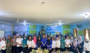 Babinsa Sertu Tresno Abadi bersama Bhabinkamtibmas Hadiri acara Penilaian Perlombaan PKK KB tingkat Kota Medan