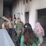 Kebakaran Kos-Kosan di Medan Perjuangan, Babinsa Koramil 0201-02/MT Monitor Situasi
