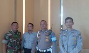 Babinsa Koramil 0201-02/MT Pantau Sosialisasi Pengawasan Pemilu Serentak 2024