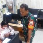 Bina Sinergitas, Babinsa Koramil 06/MS Jalin Komsos dengan Staf Kelurahan Helvetia Tengah