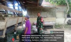 Babinsa Koramil 0201-14/Pancur Batu Komsos dengan Peternak Kambing di Desa Kuta Tualah