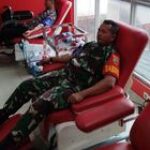 Babinsa Kelurahan Perintis Serma Herwin Melaksanakan Donor Darah Di PMI Kota Medan