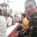 Babinsa Serda Hamzah Efendi Laksanakan Sholat Subuh Bersama Warga di Masjid Al Falah