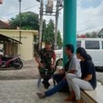 Jalin Keakraban dengan Warga, Babinsa Laksanakan Komsos di Medan Petisah