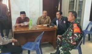 Babinsa Koramil 0201-12/Medan Laksanakan Kegiatan Komsos Rutin di Desa Klumpang Kebun