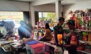Antisipasi Lonjakan Harga Sembako, Babinsa Pantau Pasar dan Kios