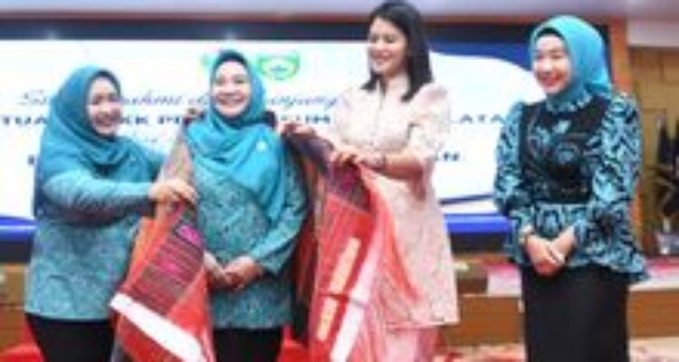 Terima Kunjungan PKK Sumsel, Pj Gubernur Fatoni Ajak PKK Sumsel Promosikan Sumut