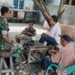 Babinsa Sertu Wiyono Jalin Silaturahmi dengan Tokoh Masyarakat di Wilayah Binaan