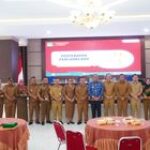 Pj Bupati Langkat Beri Penghargaan SAKIP dan Pelayanan Publik Terbaik: Dorong Peningkatan Kinerja dan Inovasi