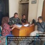 Babinsa Sertu Candra Tanggapi Keluhan Warga Terkait Pengurangan PBB di Medan Kota