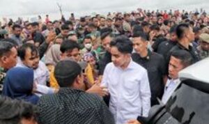 Pj Sekdaprov Sumut Dampingi Wapres Gibran Tinjau Taman Kolam Retensi Martubung