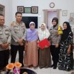 Kapolsek Patumbak memberikan Tali Asih Kepada Keluarga Alm. Aiptu Amirsyah