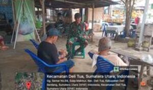 Melalui Komsos, Babinsa Ingatkan Warga Terhadap Cuaca Extrim