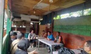 Babinsa Sei Agul Serda Sholihin Koramil 0201-01/MP Gelar Bincang Santai Bersama Warga di Kelurahan Sei Agul, Medan Barat