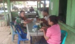 Bertepatan Hari Raya Imlek, Babinsa Laksanakan Anjangsana dengan Warga Binaan