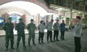 Koramil 0201-04/Medan Kota Amankan Misa Tahun Baru di Wilayah Binaan