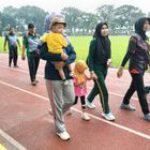 Babinsa Koramil 0201-02/MT Gelar Olahraga Bersama Keluarga di Lapangan Jasdam I/BB