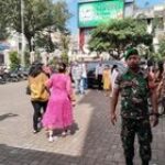 Babinsa Koramil 0201-05/MB Laksanakan Pengamanan Ibadah Missa Awal Tahun Baru 2025 di Gereja Katedral