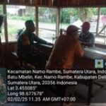Babinsa Serda Samuri Gelar Komsos di Desa Batu Mbelin, Namorambe