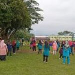 Jumat Sehat, MTsN 1 Padang Lawas Terapkan Program Madrasah dengan Senam Rutin