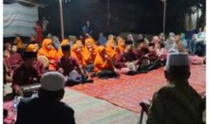 Sambut Bulan Ramadhan, Grup Marawis MAN 3 Palas Hibur Masyarakat Bahal Batu