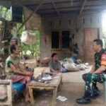 Babinsa Koramil 14/PB Sertu M Sibarani Silaturahmi dan Imbau Warga Jaga Keamanan di Desa Namu Landur