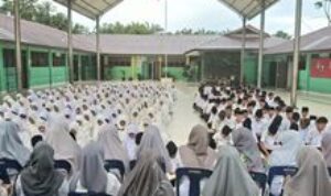 Penuh Doa dan Harapan, Kelas IX MTs Negeri Pematangsiantar Khatamkan Al-Qur’an Jelang Ujian