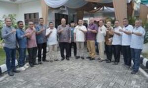 Open House Di Hari Raya Idul Fitri ke 4 di Rumah Wakil Bupati Asahan