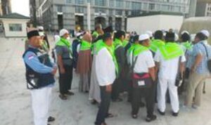 Jemaah Haji Kloter 9 KNO Wisata Rohani ke Mesjid Nabawi
