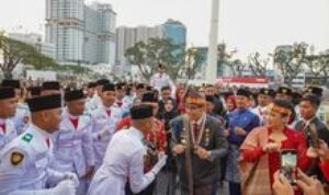 Upacara Penurunan Sang Merah Putih Berlangsung Khidmat