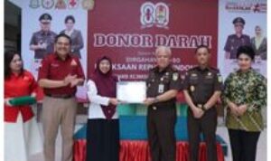 Harli Siregar : Lewat Donor Darah, Kita Bermanfaat Bagi Sesama !