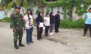 Melalui Gotong Royong, Babinsa Sertu Harsoyo Wujudkan Kemanunggalan TNI Dan Rakyat.