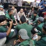 Kapolda Sumut Rangkul Mahasiswa BEM USU, Aspirasi Disampaikan dengan Damai